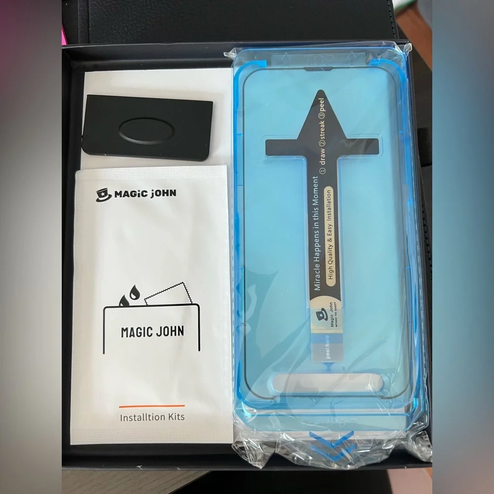 Glass screen protector - fits iPhone 13 pro max or iPhone‎ 14